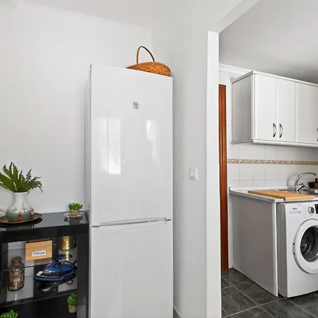 Altavista Capuchinos 84 - 3 Bedrooms דירה